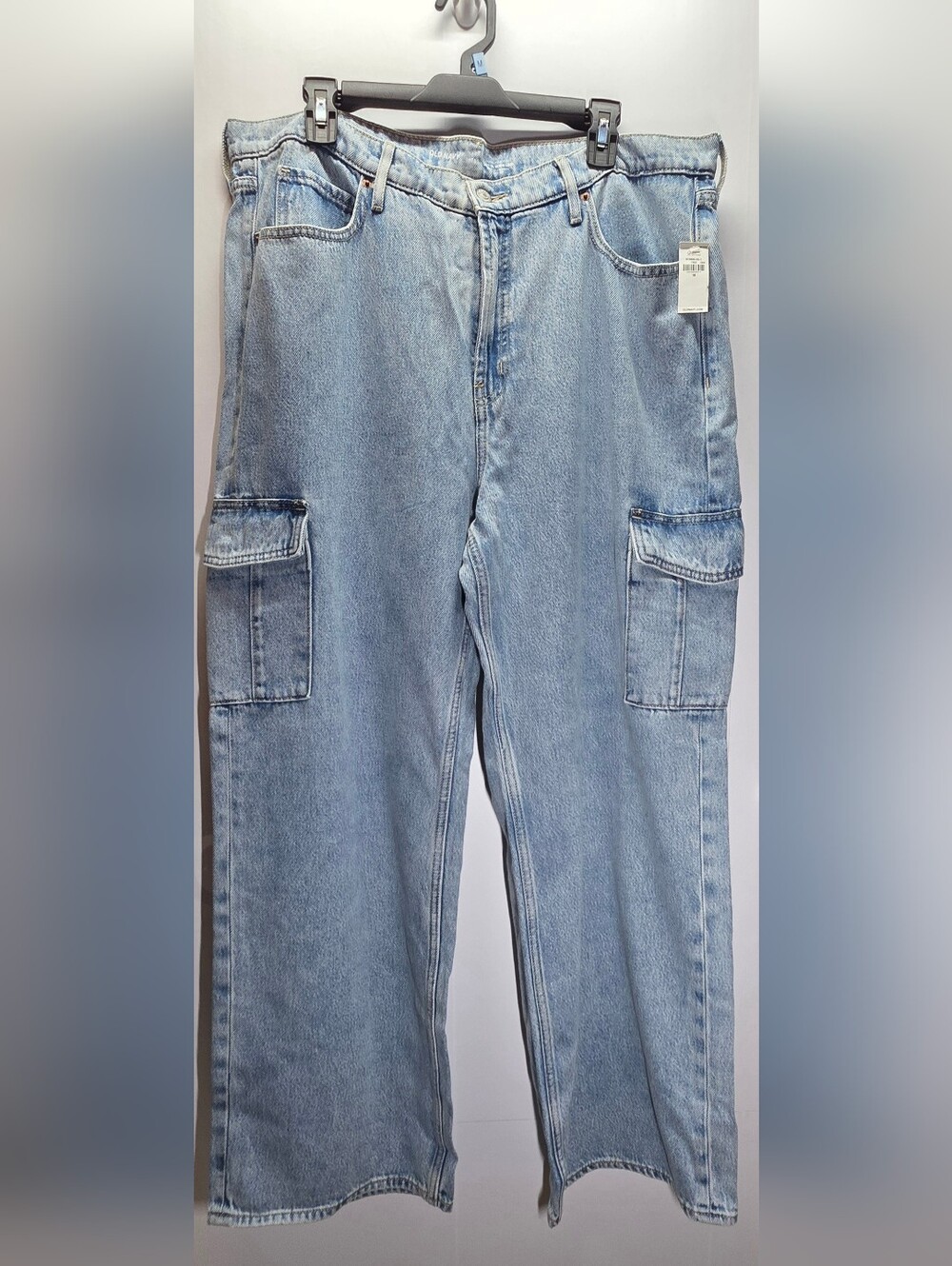 Old Navy 16 Extra High Rise Sky-Hi Wide Leg Cargo Jeans